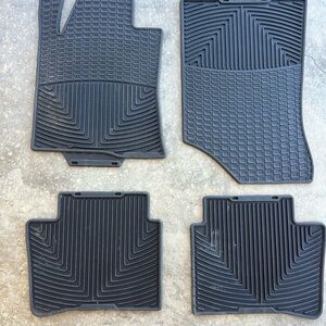 Weather tech floor mats for Nissan